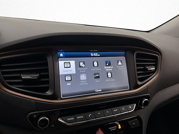 Hyundai IONIQ 20 of 30