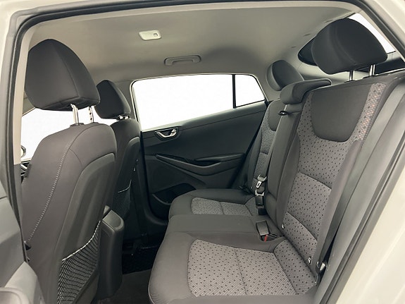 Hyundai IONIQ 25 of 30