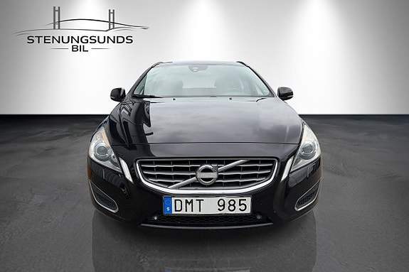 Volvo V60 7 of 25