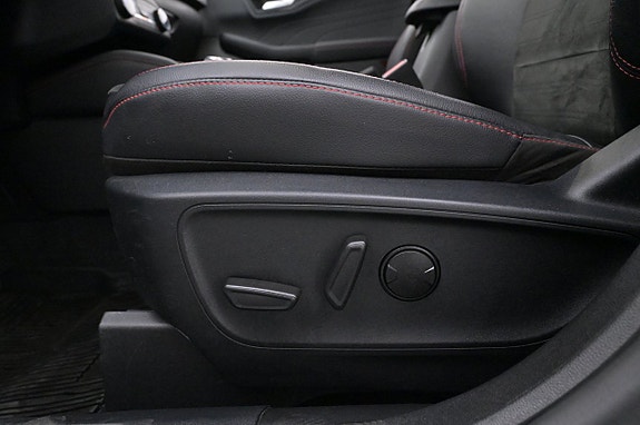 Ford Kuga 11 of 27