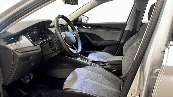 Skoda Octavia 7 of 12