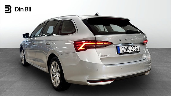 Skoda Octavia 3 of 12