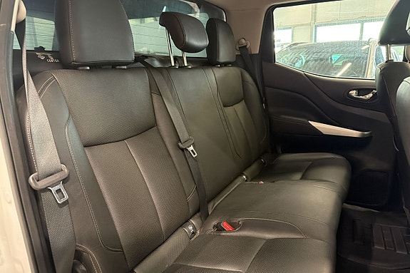Nissan Navara 21 of 25