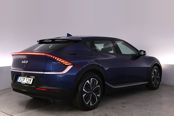 Kia EV6 5 of 27