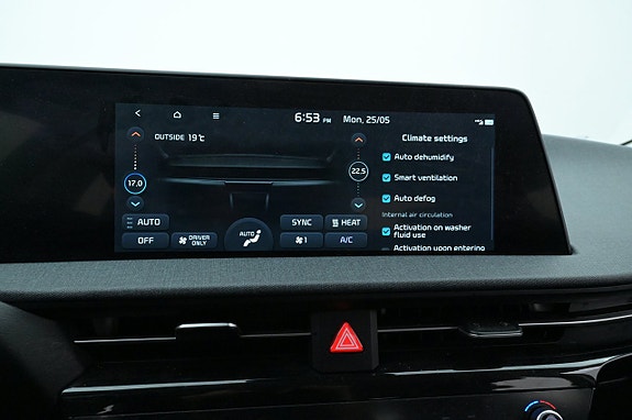 Kia EV6 20 of 27