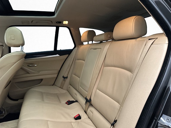 BMW 520d 13 of 30