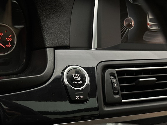 BMW 520d 27 of 30