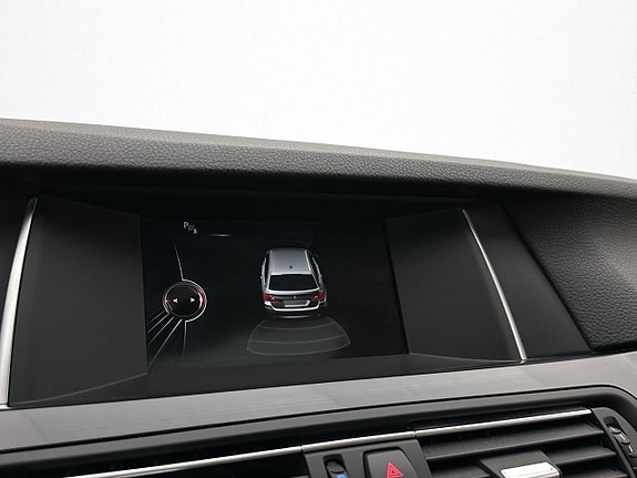 BMW 520d 23 of 30