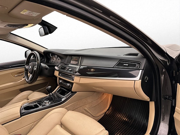BMW 520d 17 of 30