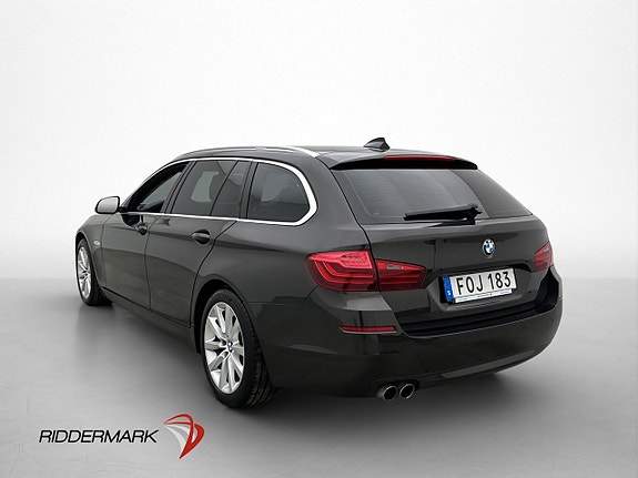 BMW 520d 4 of 30