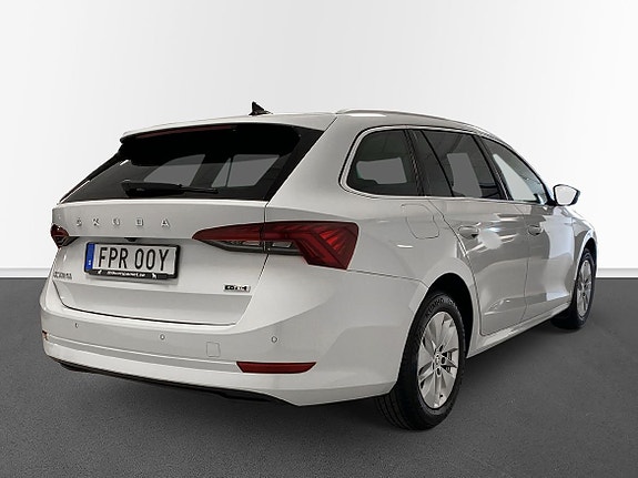 Skoda Octavia 4 of 14