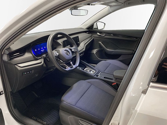 Skoda Octavia 7 of 14