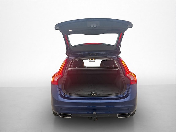 Volvo V60 28 of 30
