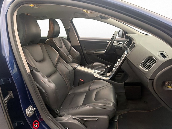 Volvo V60 26 of 30