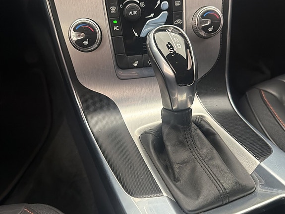 Volvo V60 23 of 30