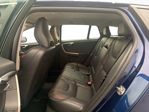 Volvo V60 27 of 30
