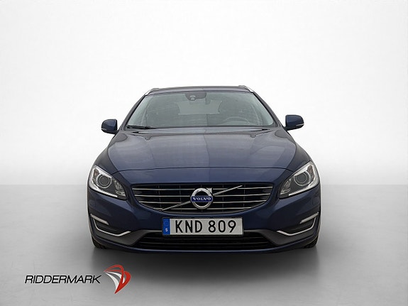 Volvo V60 2 of 30