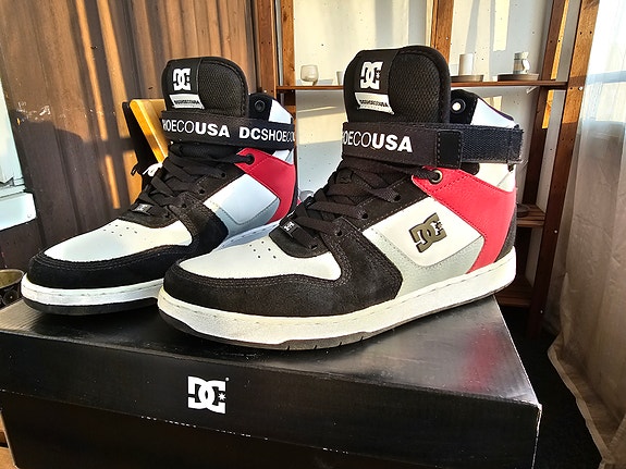 Product image 1 of 5