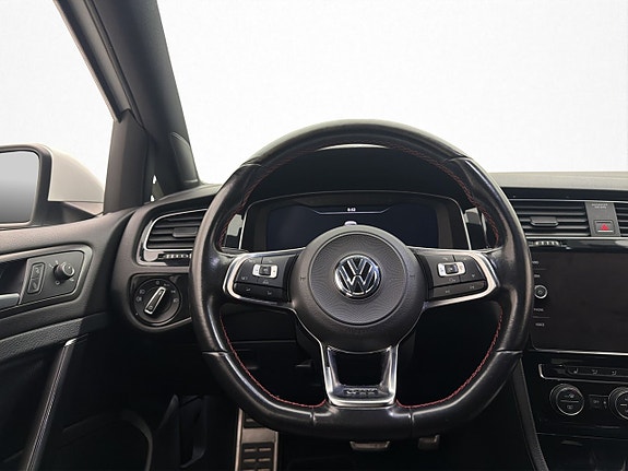 Volkswagen Golf I 13 of 30