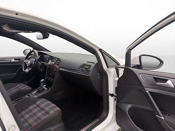 Volkswagen Golf I 25 of 30