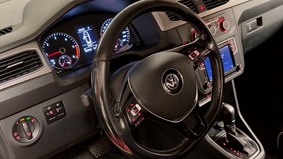 Volkswagen Caddy 4 of 6