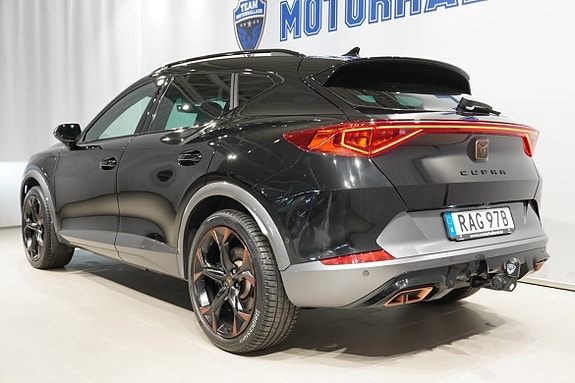 Cupra Formentor 4 of 17