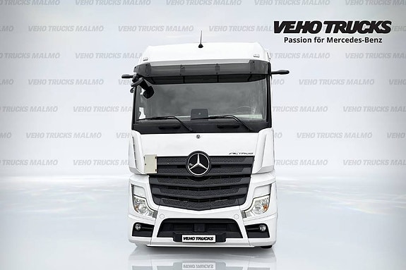 Mercedes-Benz Actros 2546 LS 6x2/2 Pusher 8 of 15