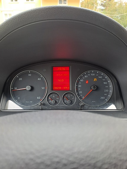 Volkswagen Caddy Maxi 7 of 12