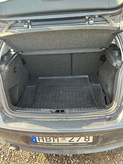 BMW 123d 9 of 9