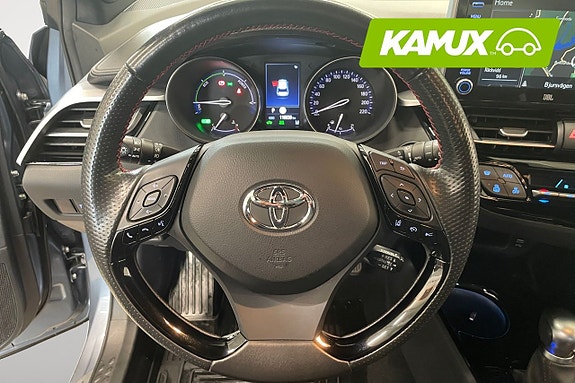 Toyota C-HR 14 of 26