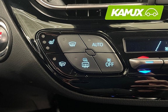 Toyota C-HR 20 of 26