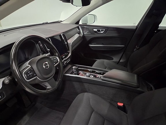 Volvo XC60 10 of 10
