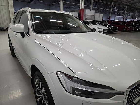 Volvo XC60 3 of 10