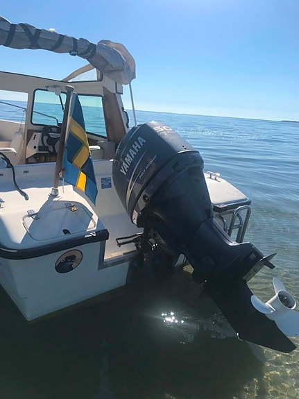 Uttern 5000 MC med Yamaha 50hk och 80-trailer 5 of 12
