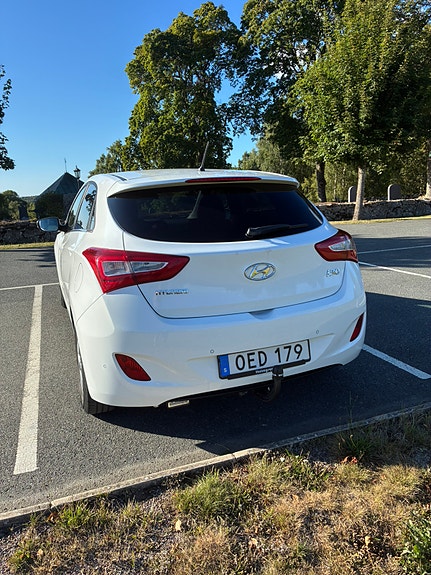 Hyundai i30 4 of 8