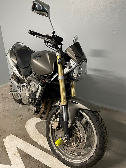 Honda CB600F Hornet 5 of 5