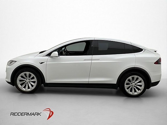 Tesla Model X 5 of 30