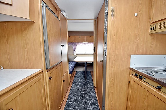 Kabe Smaragd GLE, Traditionell 12 of 21