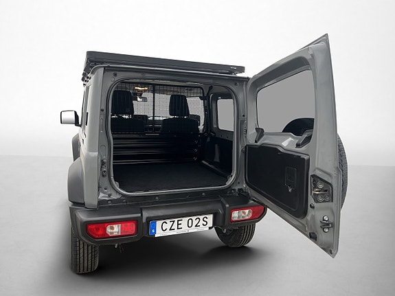 Suzuki Jimny 8 of 25