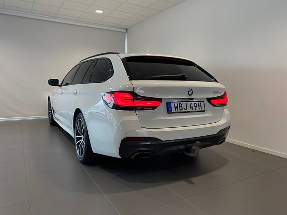 BMW 530e 9 of 11