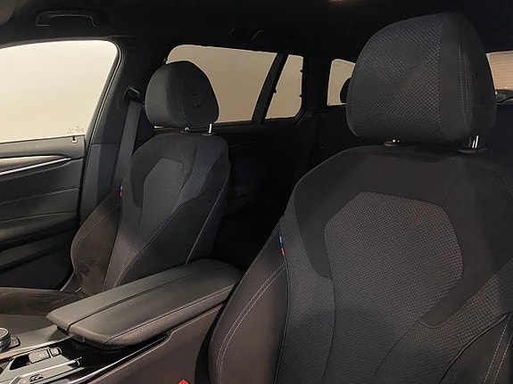 BMW 530e 4 of 11