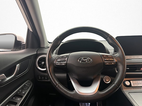 Hyundai Kona 16 of 30
