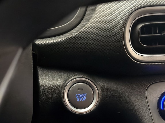 Hyundai Kona 27 of 30