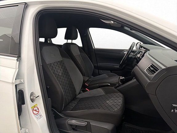 Volkswagen Taigo 16 of 26