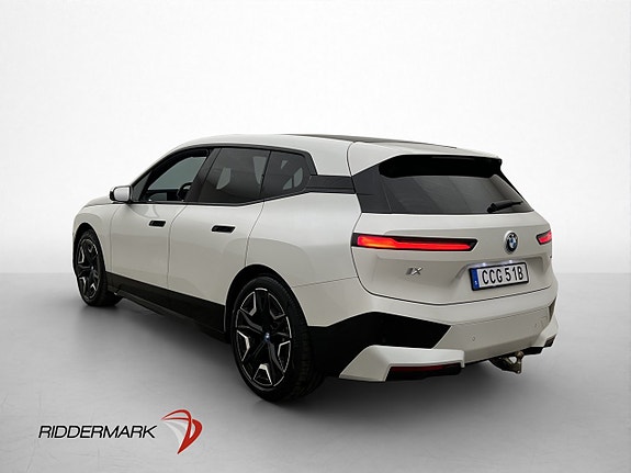BMW iX 6 of 30