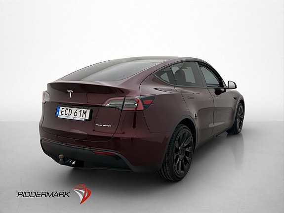 Tesla Model Y 9 of 30