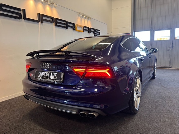 Audi S7 6 of 26