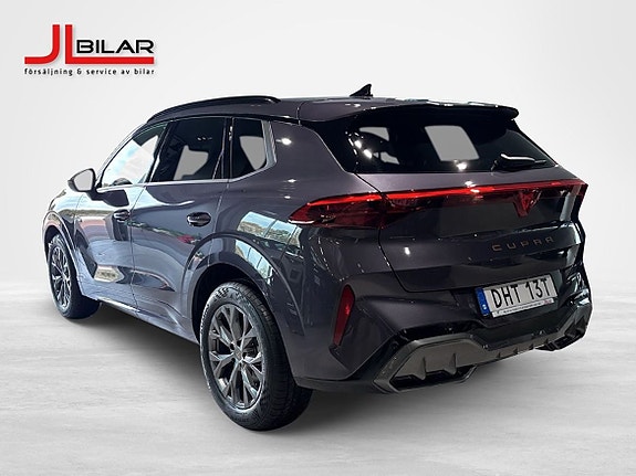 Cupra Terramar 2 of 5