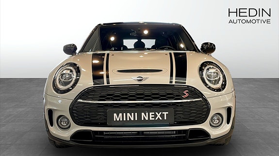 MINI Clubman Cooper S 8 of 11