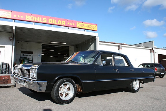 Chevrolet Biscayne 6 of 22